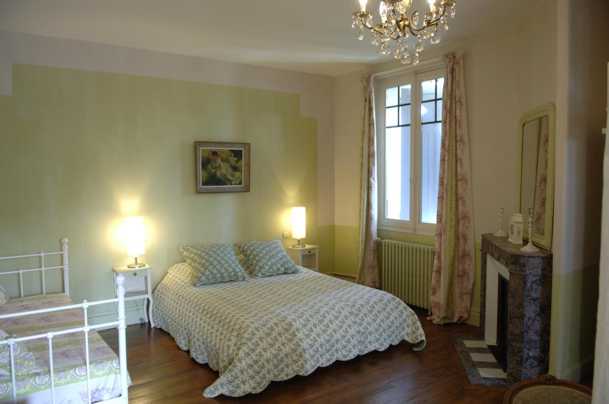 Villa Stuart Aubigny-sur-Nère Rum bild